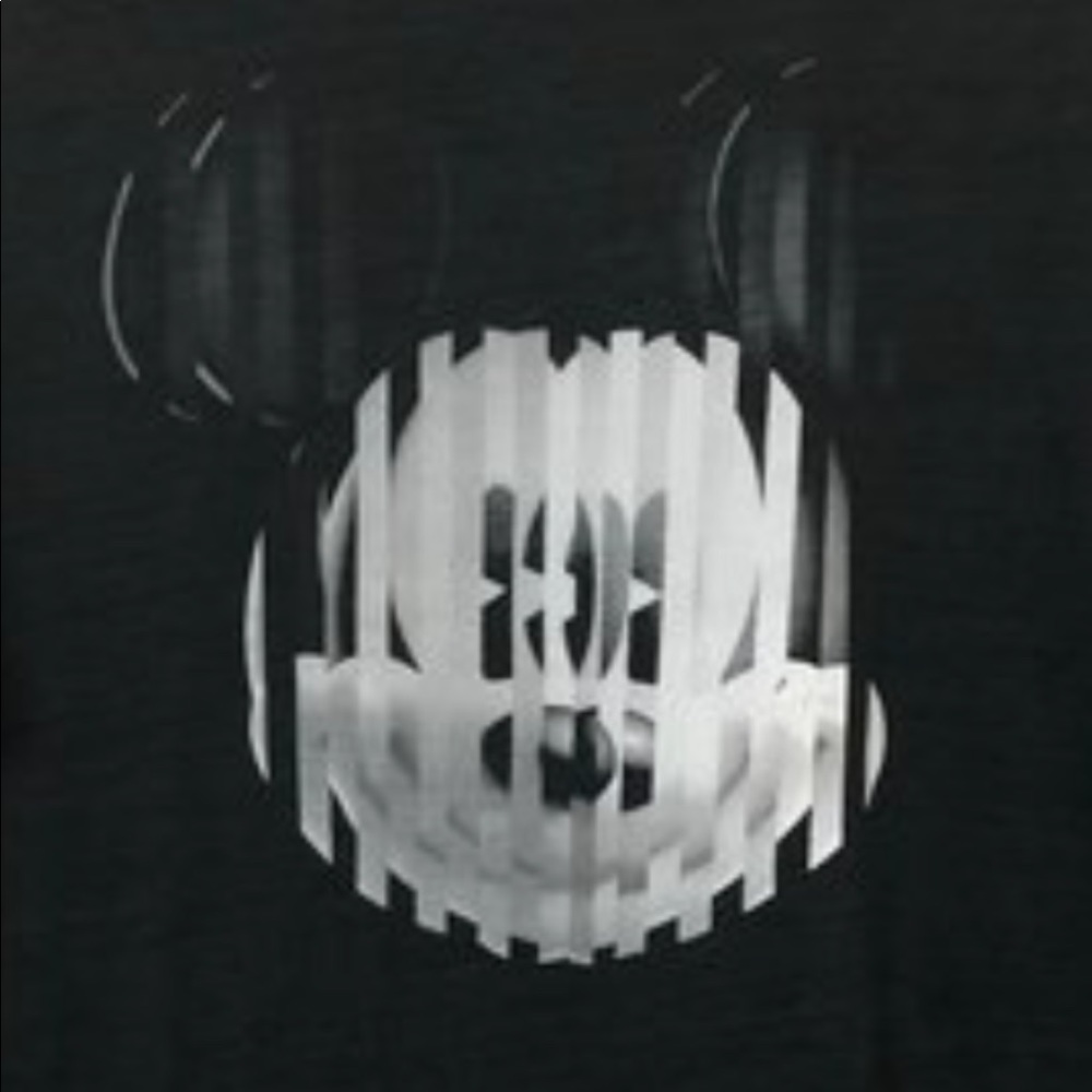 Men’s Mickey shirt